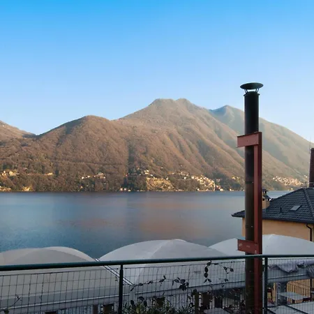 Il Vicolo Sul شقة Brienno